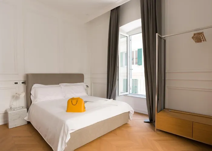 Casa de hóspedes Via Chiodo Luxury 4*