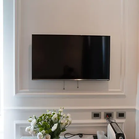 Via Chiodo Luxury Гостьовий будинок Ла-Спеція
