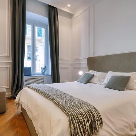 Guest house Via Chiodo Luxury 4*