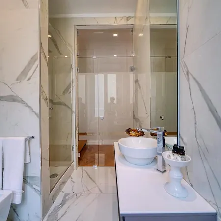 Via Chiodo Luxury 4* Ла-Спеція