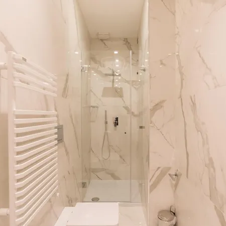 Via Chiodo Luxury 4* Ла-Спеція