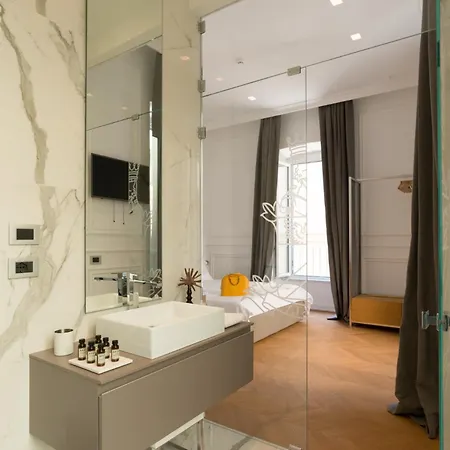 Гостьовий будинок Via Chiodo Luxury 4*