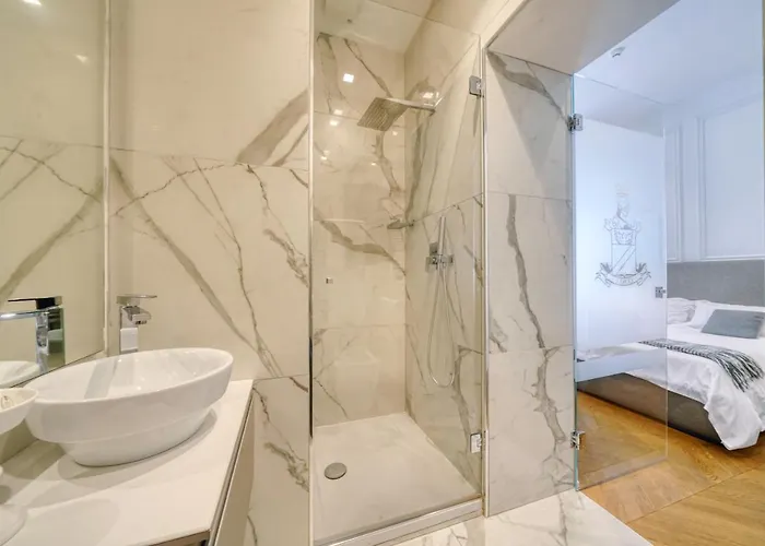 Via Chiodo Luxury 4* La Spezia