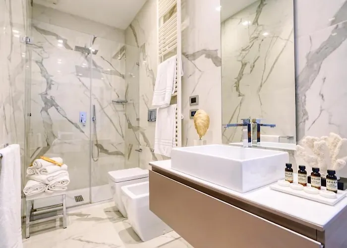 Pensionat Via Chiodo Luxury La Spezia